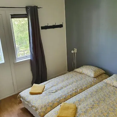 Hus Sentralt I Lofoten Lägenhet *